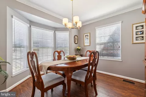 20752 Cross Timber Dr, Ashburn, VA 20147 photo 9