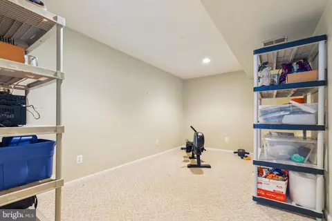 20752 Cross Timber Dr, Ashburn, VA 20147 photo 34