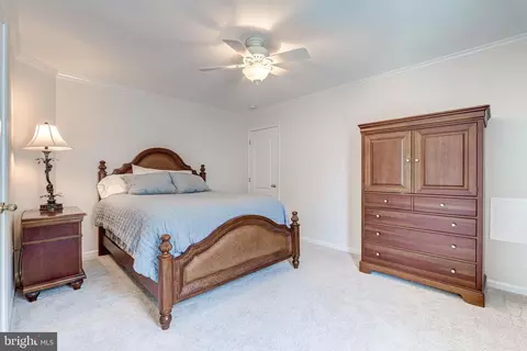 42984 Hedgeapple Ct, Ashburn, VA 20147 photo 31