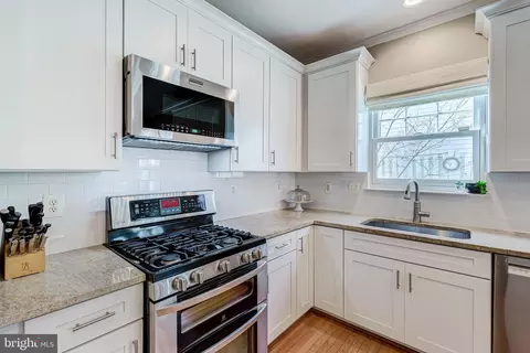 42984 Hedgeapple Ct, Ashburn, VA 20147 photo 19