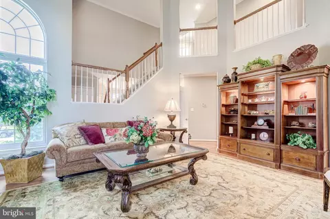 42984 Hedgeapple Ct, Ashburn, VA 20147 photo 7