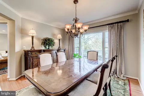 42984 Hedgeapple Ct, Ashburn, VA 20147 photo 10