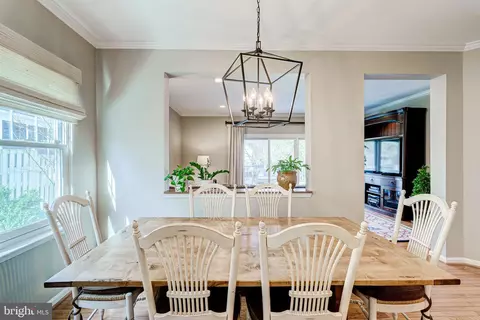 42984 Hedgeapple Ct, Ashburn, VA 20147 photo 23