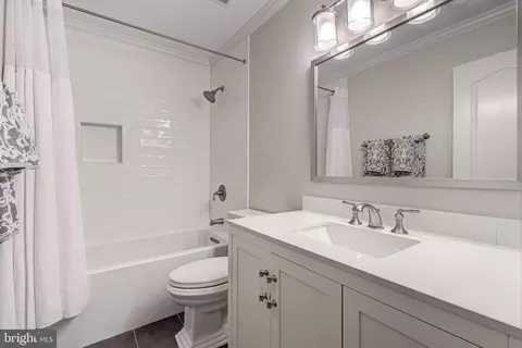 42984 Hedgeapple Ct, Ashburn, VA 20147 photo 34