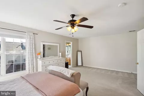 42761 Bennett St, Chantilly, VA 20152 photo 23