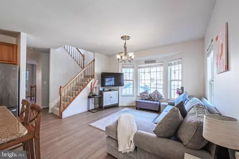 42761 Bennett St, Chantilly, VA 20152 photo 12