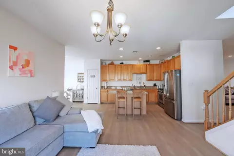 42761 Bennett St, Chantilly, VA 20152 photo 13