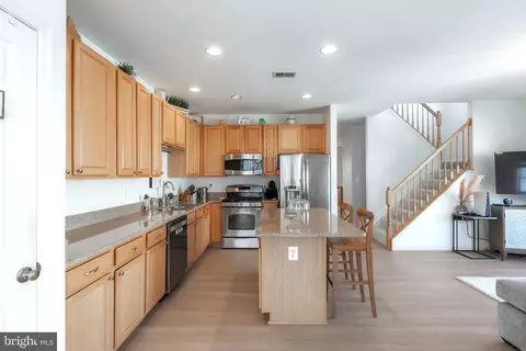 42761 Bennett St, Chantilly, VA 20152 photo 17