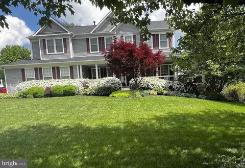 312 Bill Brower Ct, Purcellville, VA 20132