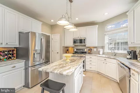 43477 Orson St, Chantilly, VA 20152 photo 8