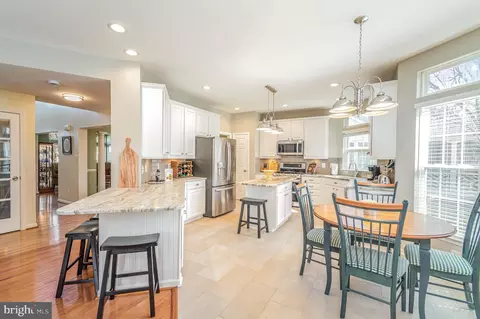 43477 Orson St, Chantilly, VA 20152 photo 9
