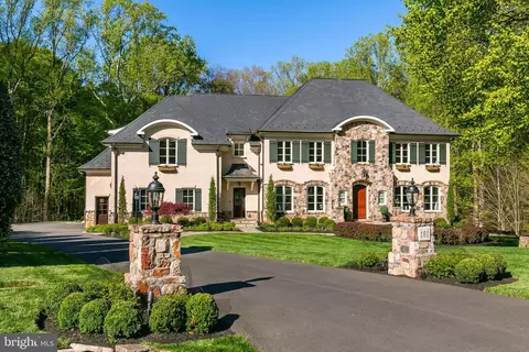 101 Chimney Ridge Pl, Potomac Falls, VA 20165