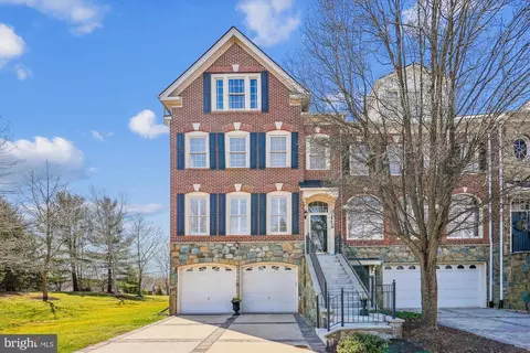 18459 Buena Vista Sq, Leesburg, VA 20176