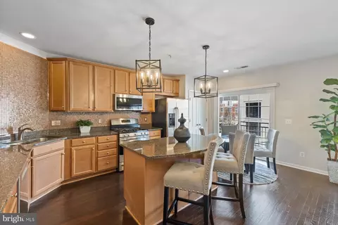 42588 Cardinal Trace Ter, Brambleton, VA 20148 photo 7