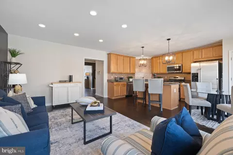 42588 Cardinal Trace Ter, Brambleton, VA 20148 photo 10