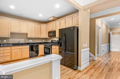 44422 Sunset Maple Dr, Ashburn, VA 20147 photo 17