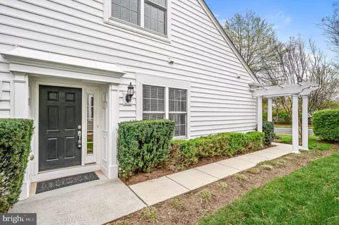 44422 Sunset Maple Dr, Ashburn, VA 20147 photo 8