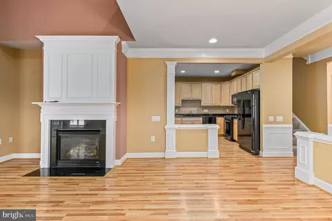 44422 Sunset Maple Dr, Ashburn, VA 20147 photo 16