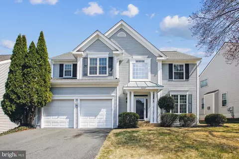 46564 Whitechapel Way, Sterling, VA 20165