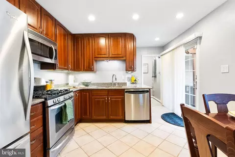 Kitchen - 401 W Maple Ave W, Sterling, VA 20164 photo 2 of 3