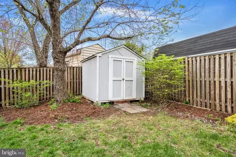 Exterior - 401 W Maple Ave W, Sterling, VA 20164 photo 9 of 11