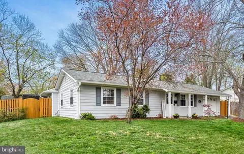 Exterior - 401 W Maple Ave W, Sterling, VA 20164 photo 11 of 11
