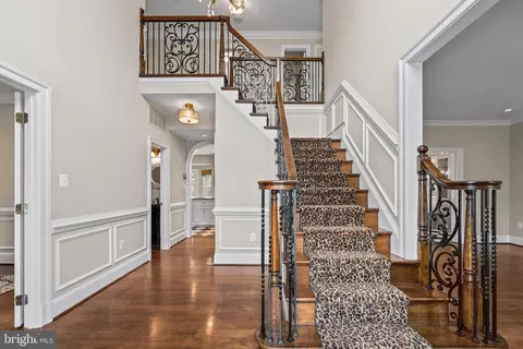 20483 Quarterpath Trace Cir, Sterling, VA 20165 photo 6