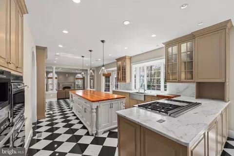 20483 Quarterpath Trace Cir, Sterling, VA 20165 photo 17