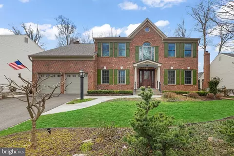 20483 Quarterpath Trace Cir, Sterling, VA 20165 photo 3