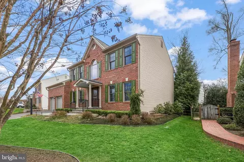 20483 Quarterpath Trace Cir, Sterling, VA 20165 photo 5