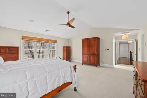 20483 Quarterpath Trace Cir, Sterling, VA 20165 photo 32