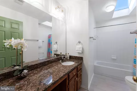 20755 Laplume Pl, Ashburn, VA 20147 photo 30