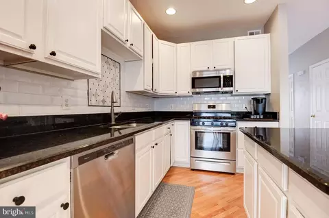 44167 Tippecanoe Ter, Ashburn, VA 20147 photo 11