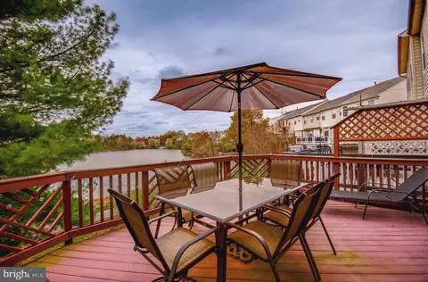44167 Tippecanoe Ter, Ashburn, VA 20147 photo 3