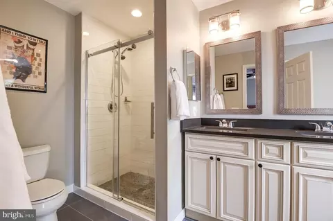 44167 Tippecanoe Ter, Ashburn, VA 20147 photo 26