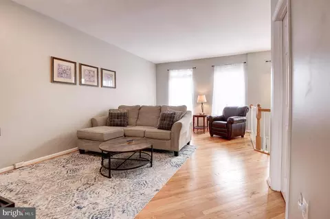44167 Tippecanoe Ter, Ashburn, VA 20147 photo 8