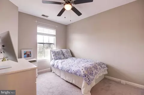 44167 Tippecanoe Ter, Ashburn, VA 20147 photo 32