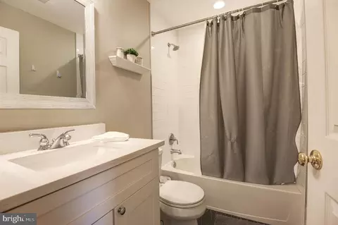 44167 Tippecanoe Ter, Ashburn, VA 20147 photo 31