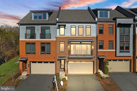 1809 Blue Marble Ter SE, Leesburg, VA 20175