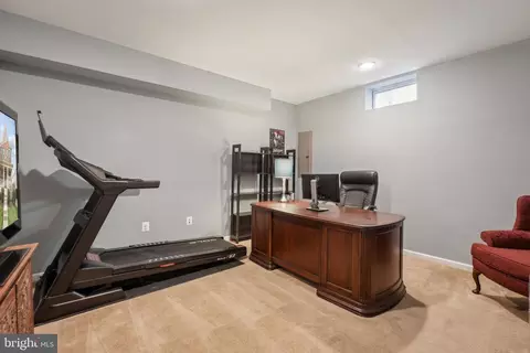 43211 Sharpie Sq, Ashburn, VA 20148 photo 29