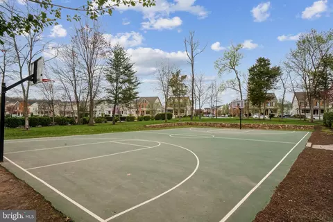 43211 Sharpie Sq, Ashburn, VA 20148 photo 33