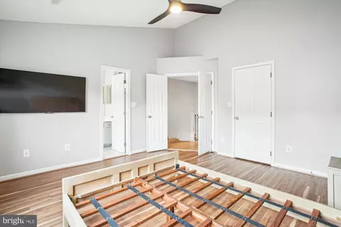43528 Laidlow St, Chantilly, VA 20152 photo 17