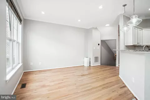 43528 Laidlow St, Chantilly, VA 20152 photo 8