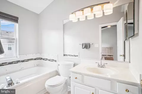 43528 Laidlow St, Chantilly, VA 20152 photo 18