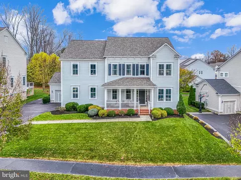 41150 White Cedar Ct, Aldie, VA 20105