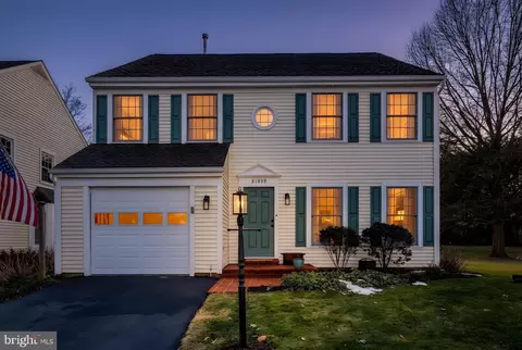 21039 Barcroft Way, Sterling, VA 20164