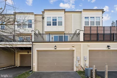 20398 Codman Dr, Ashburn, VA 20147 photo 38