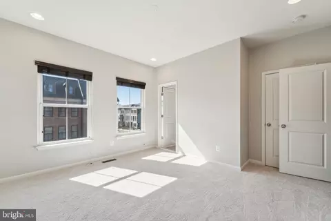 20398 Codman Dr, Ashburn, VA 20147 photo 31