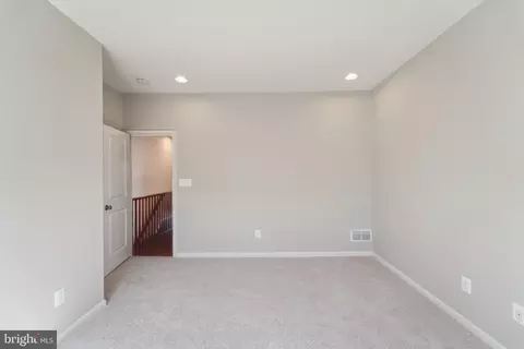 20398 Codman Dr, Ashburn, VA 20147 photo 33
