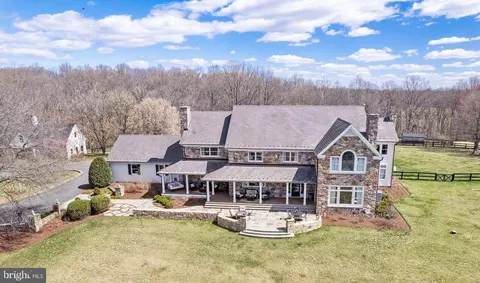 20544 Beaverdam Bridge Rd, Purcellville, VA 20132